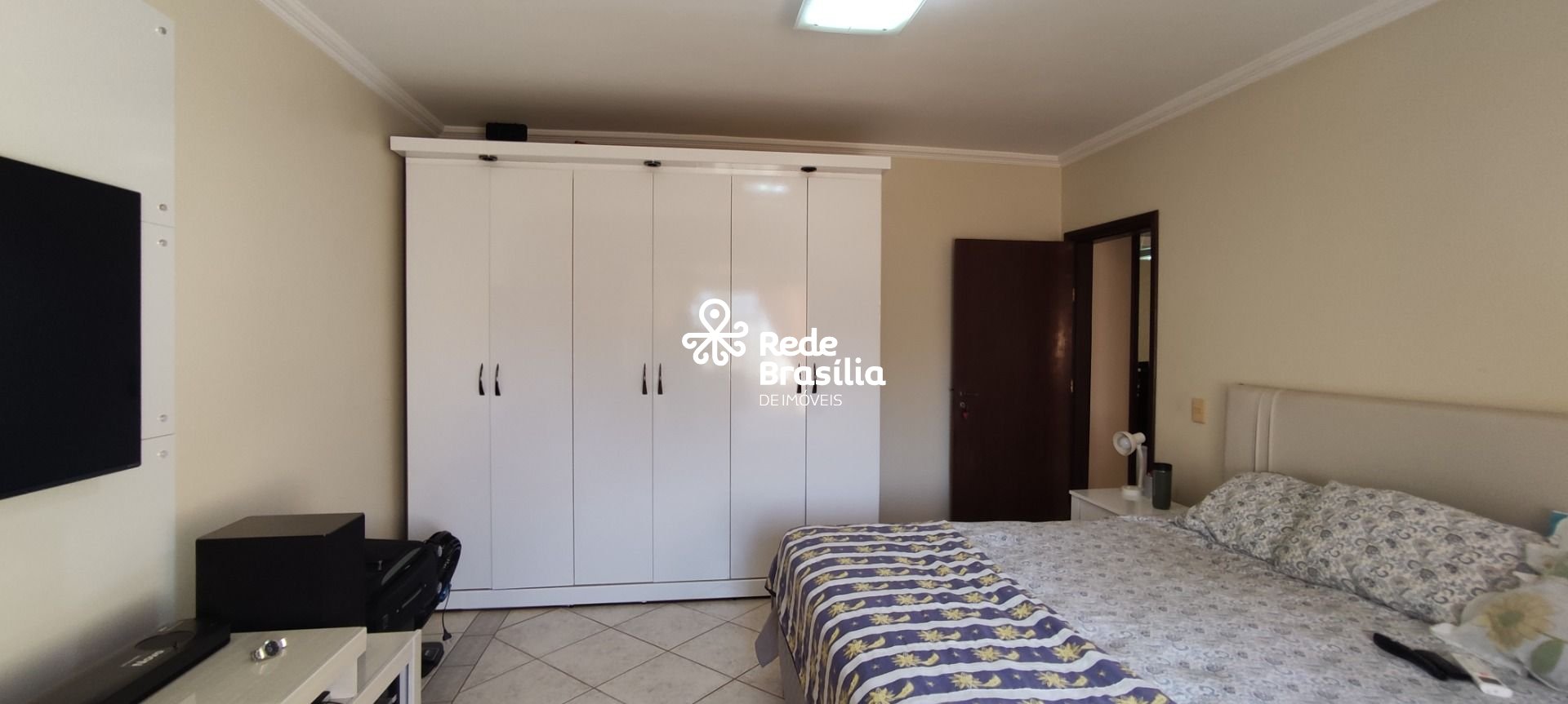 Imagem da propriedade DI485 16