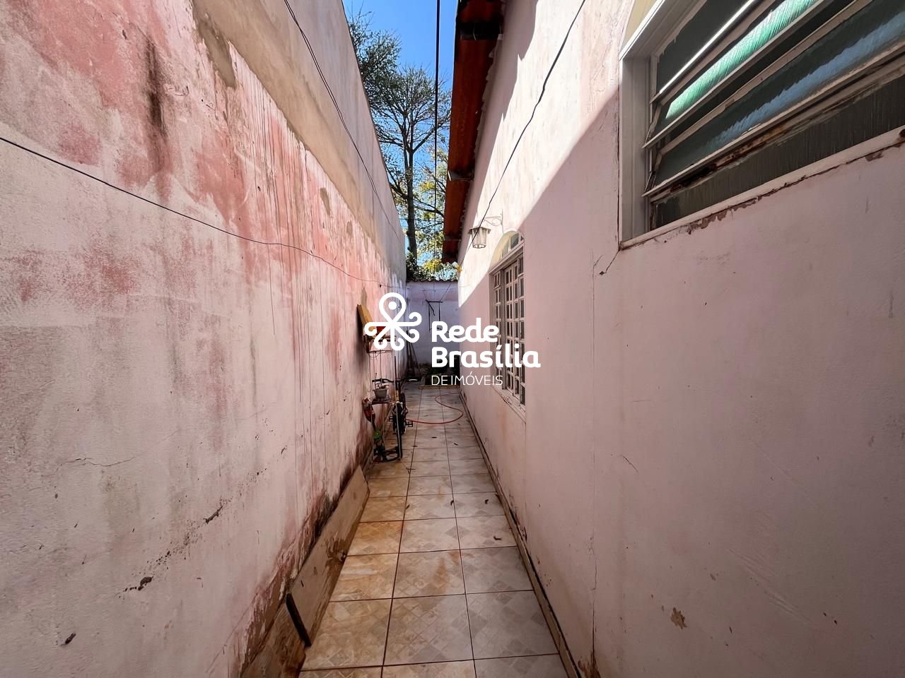 Imagem da propriedade DI700 15