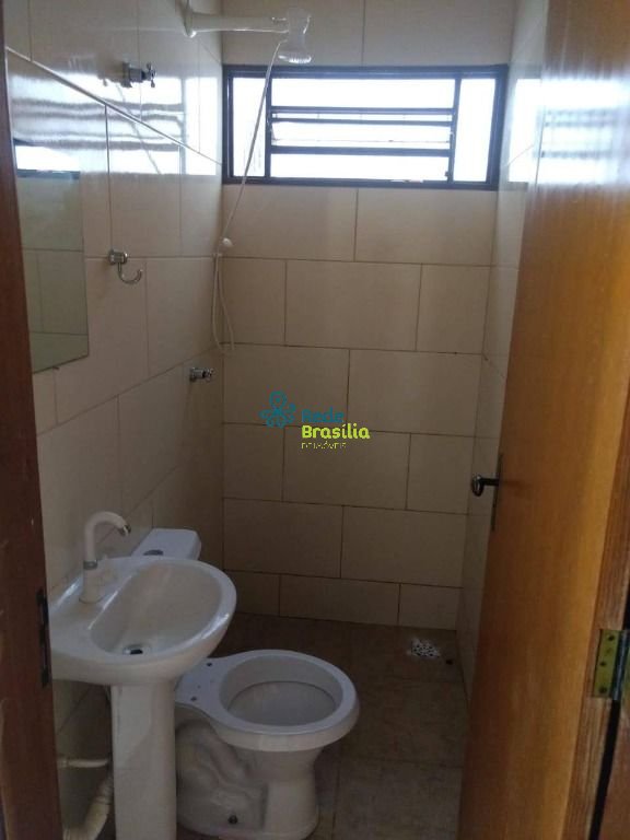 Imagem da propriedade CO7137 24