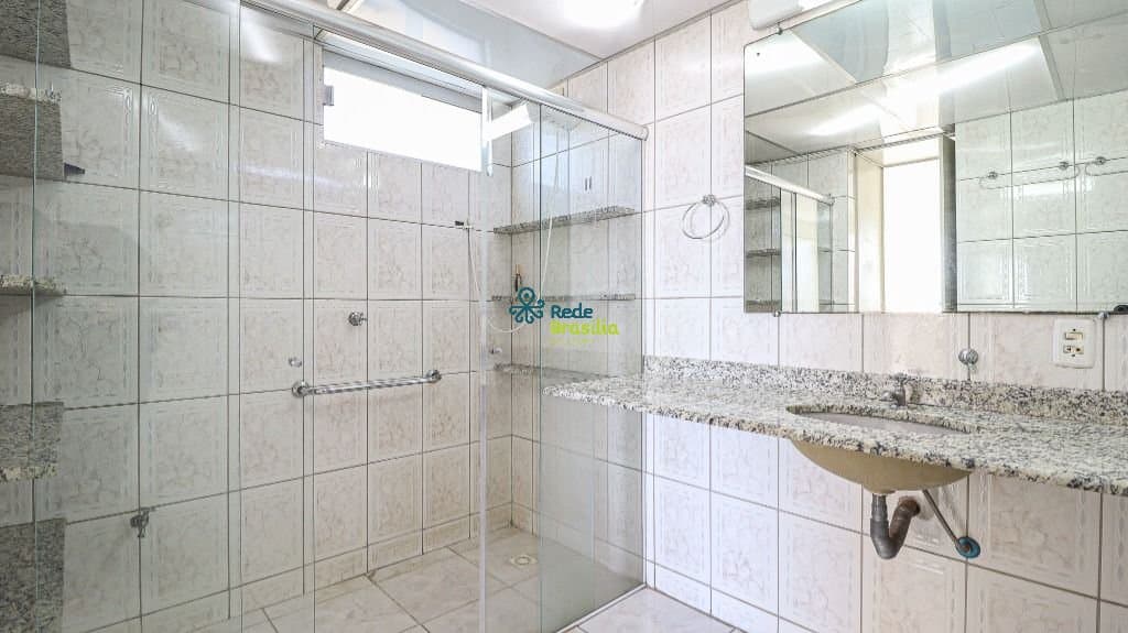 Imagem da propriedade CO8905 27