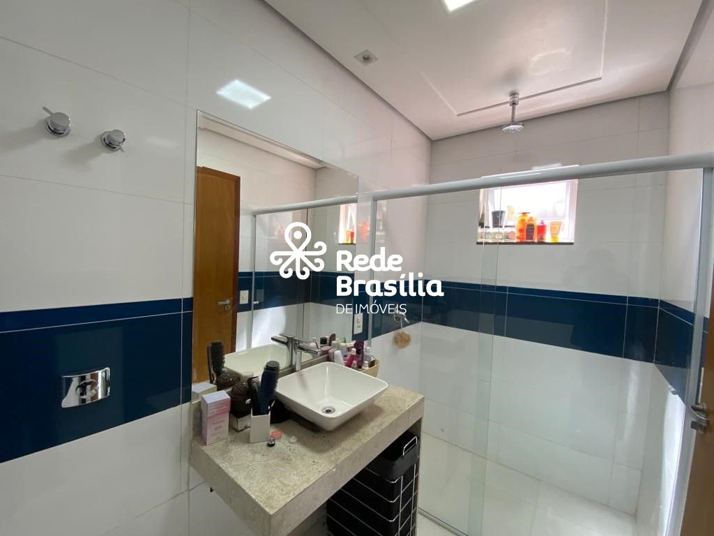Imagem da propriedade PD2702 34