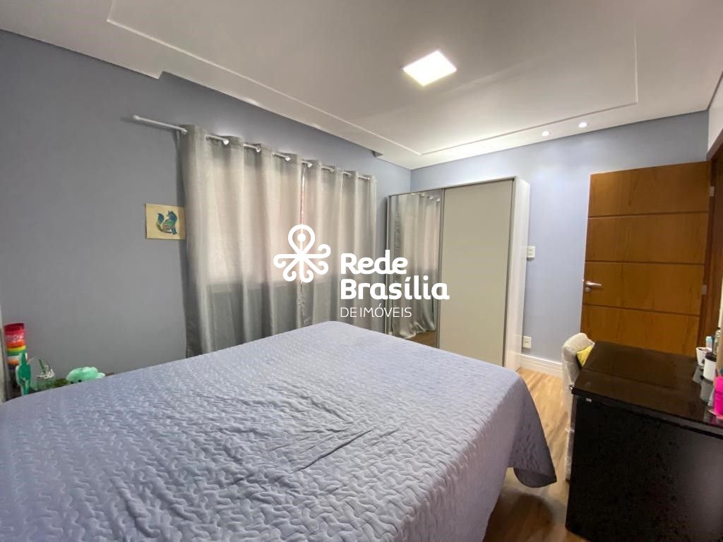 Imagem da propriedade PD2702 37