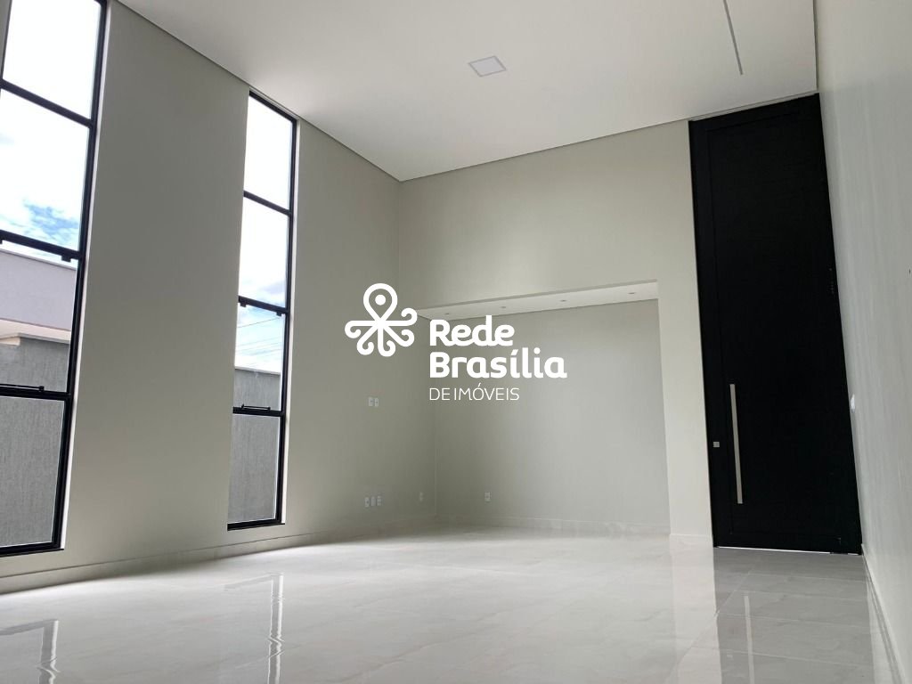 Imagem da propriedade TH27370 2