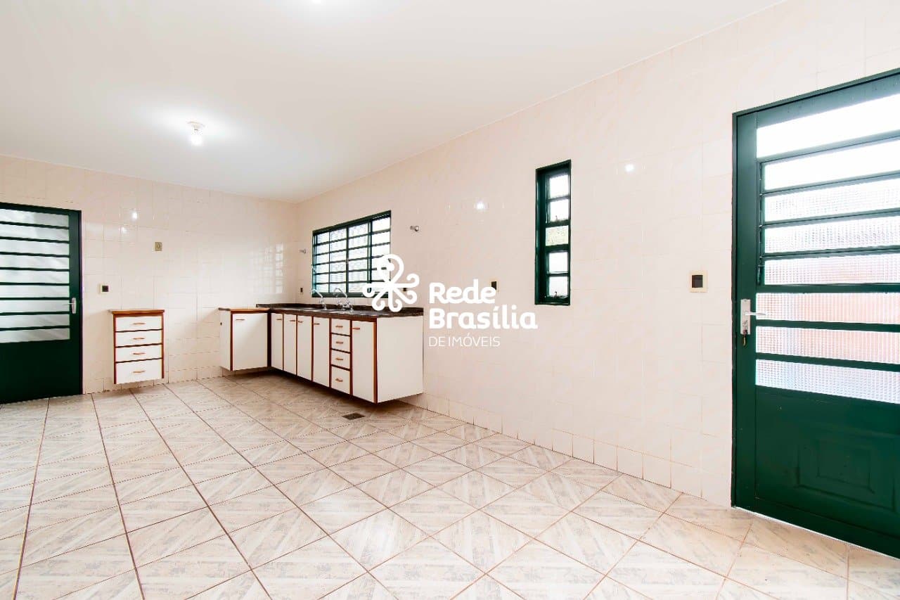 Imagem da propriedade TH30230 64
