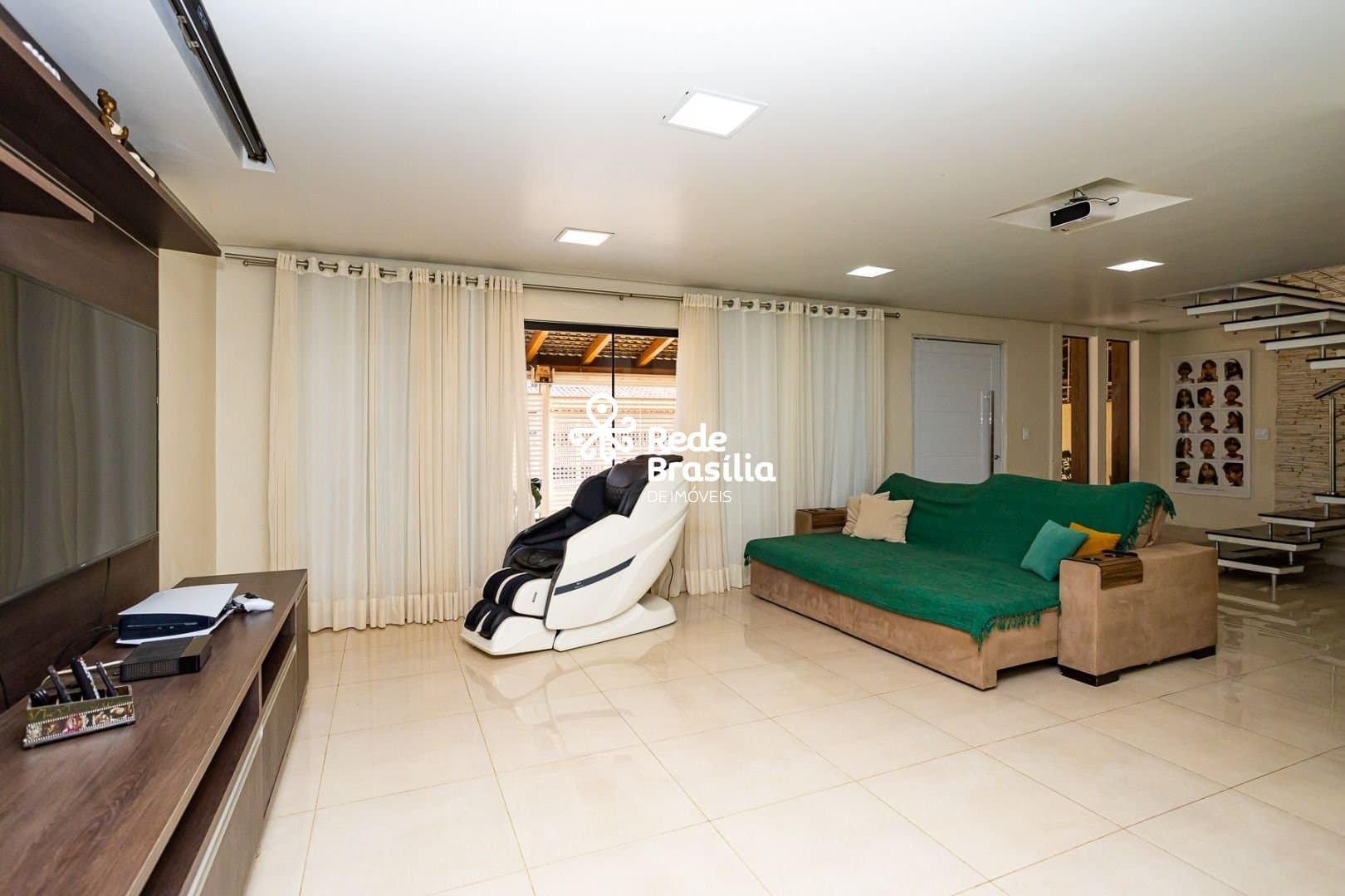 Imagem da propriedade UB1059 3