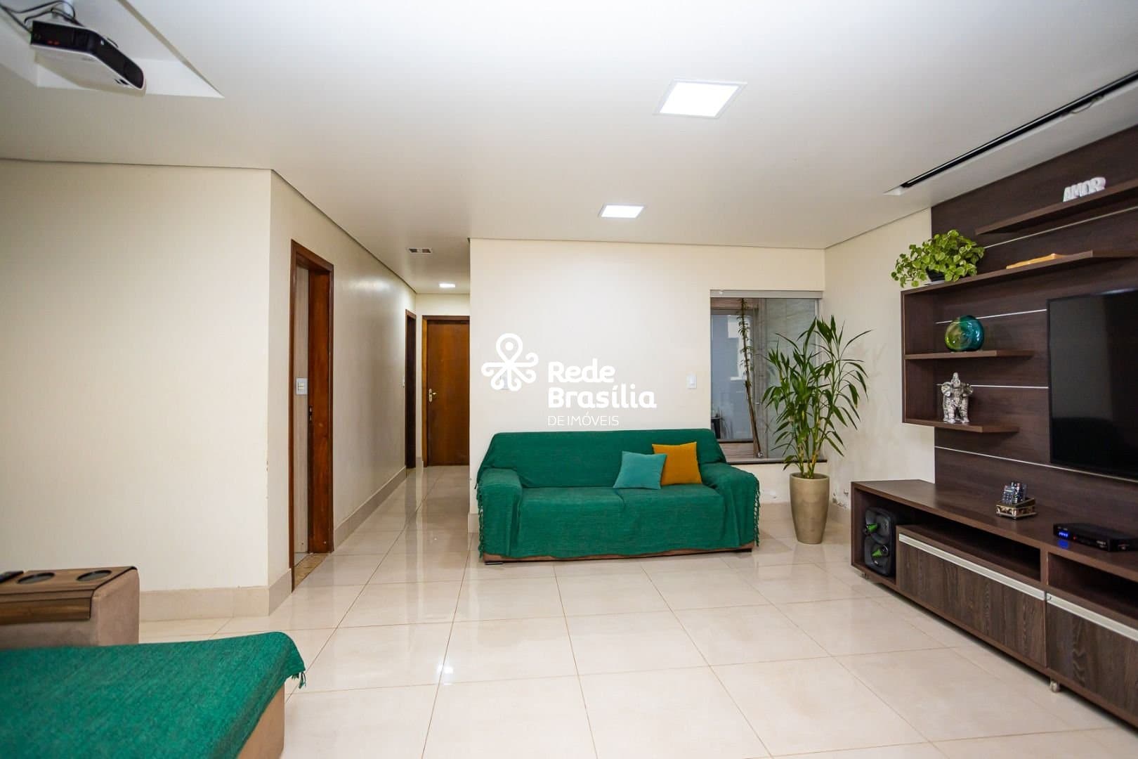 Imagem da propriedade UB1059 5