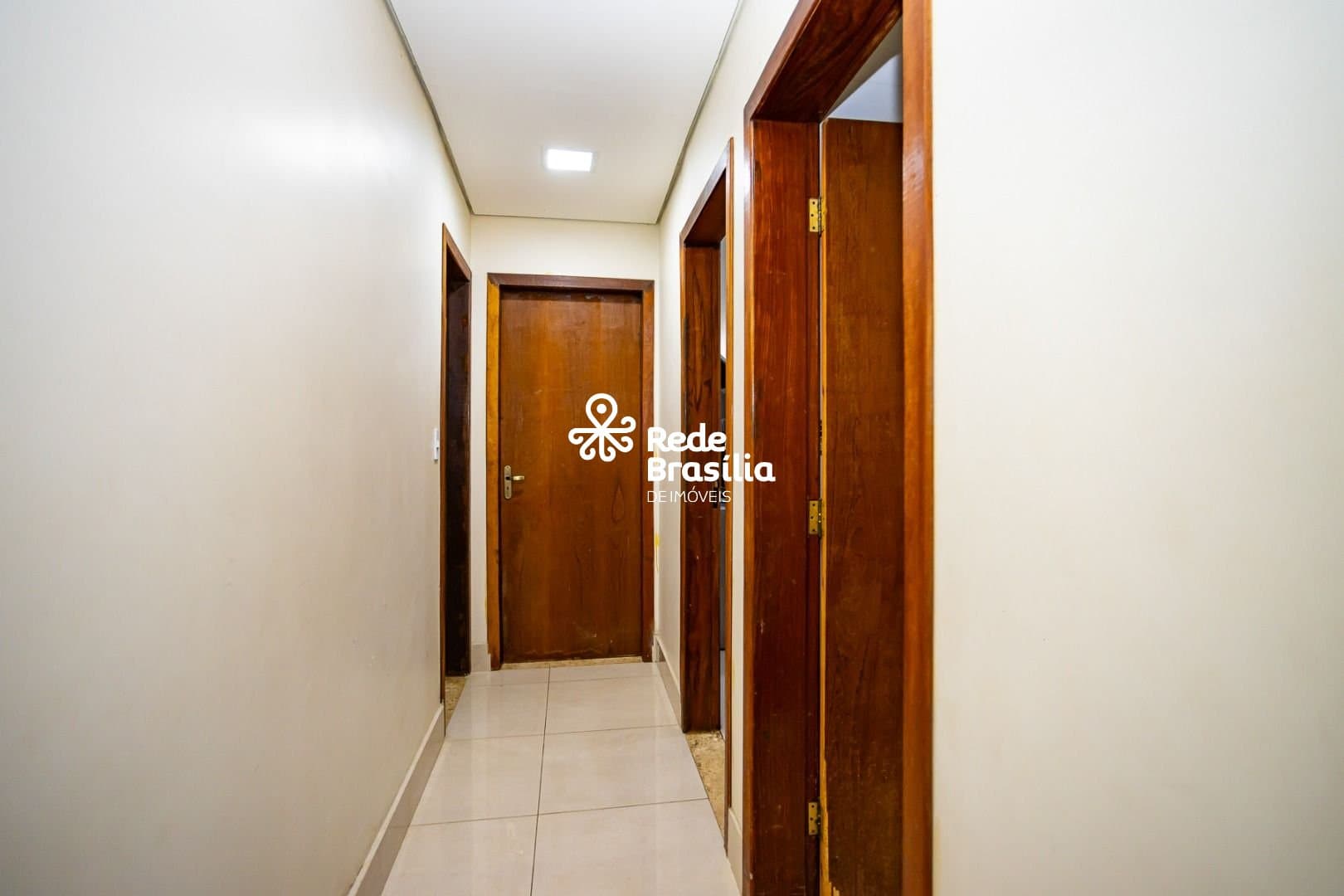 Imagem da propriedade UB1059 10