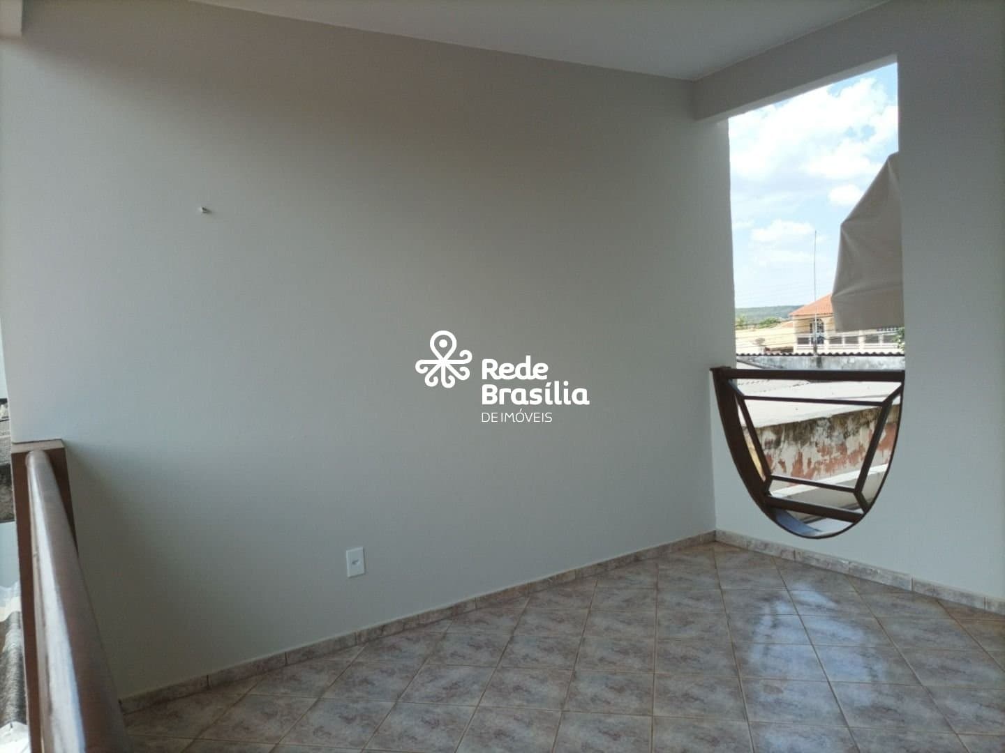 Imagem da propriedade UB1322 17