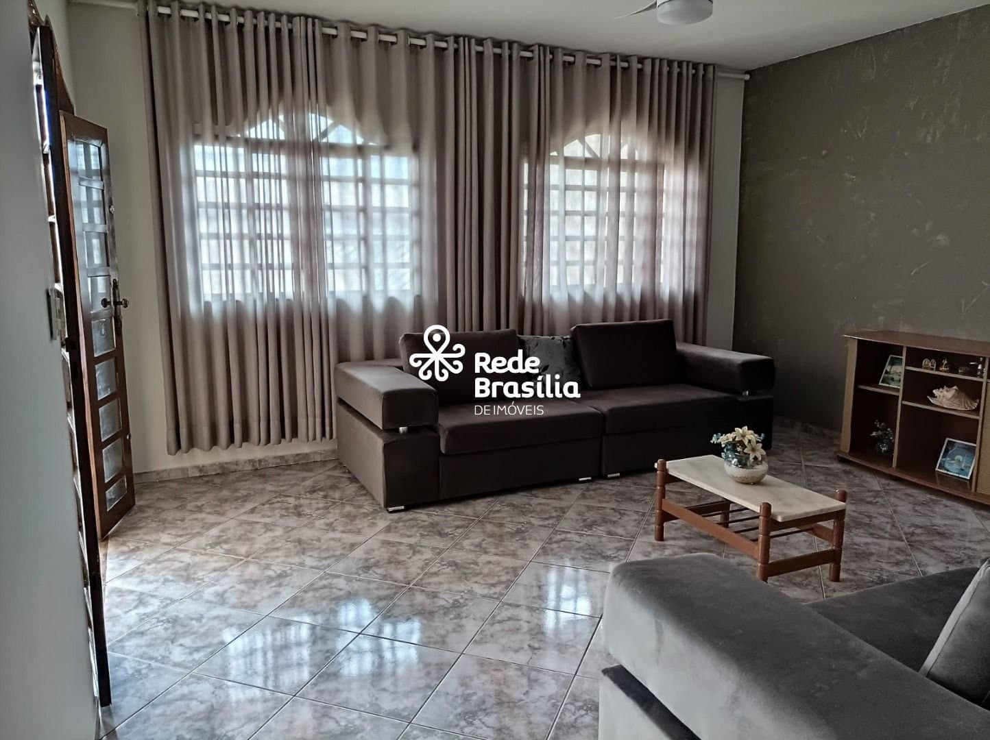 Imagem da propriedade UB1322 1