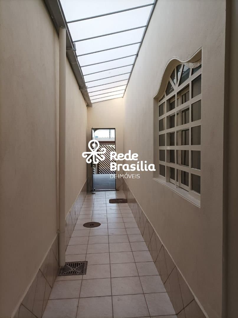 Imagem da propriedade UB1322 24