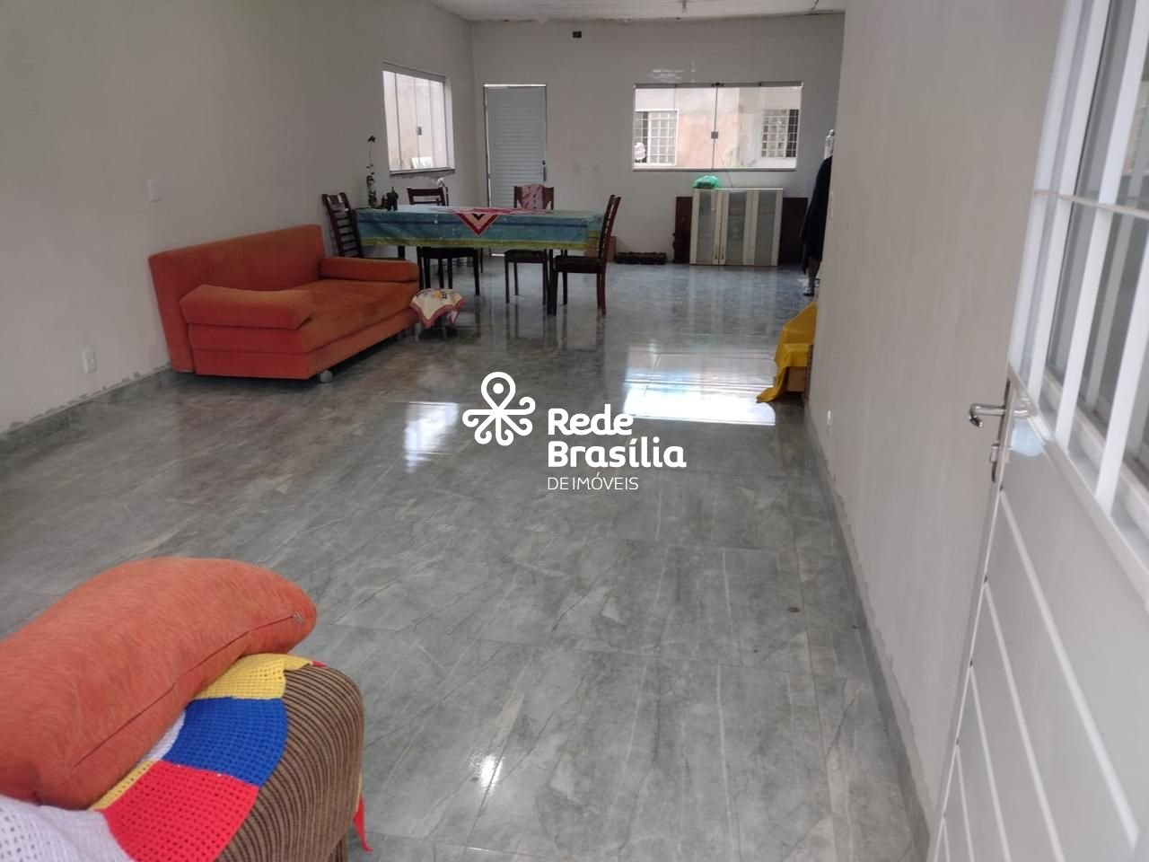 Imagem da propriedade UB1407 2