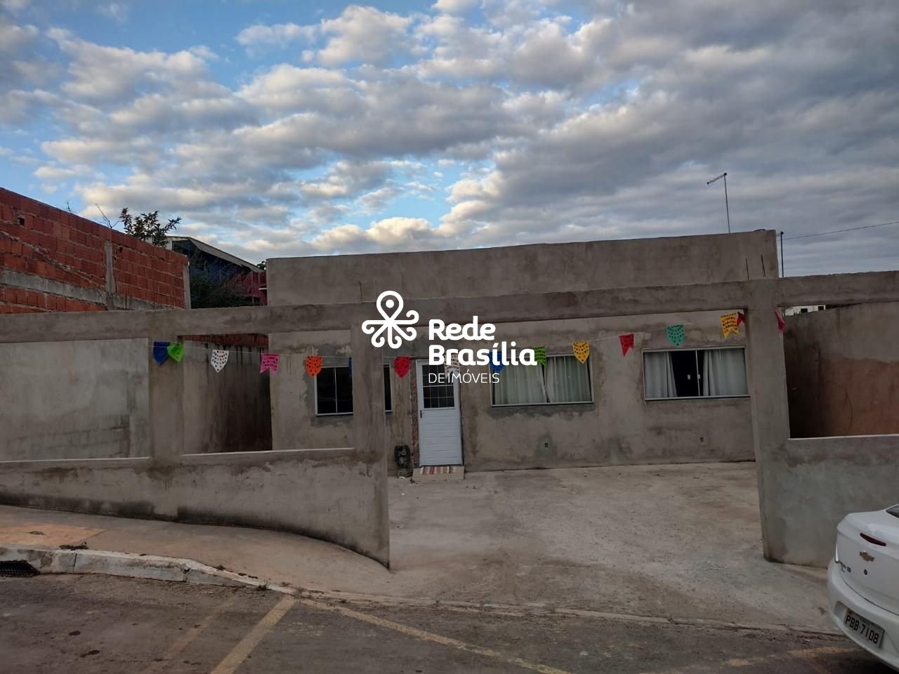 Imagem da propriedade UB1407 1