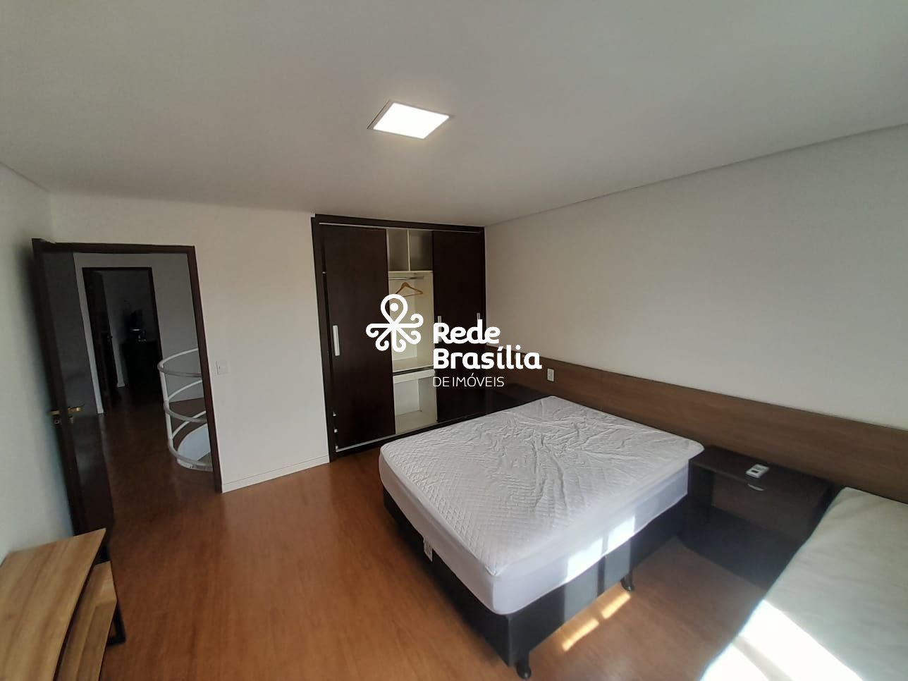 Imagem da propriedade UB1476 47