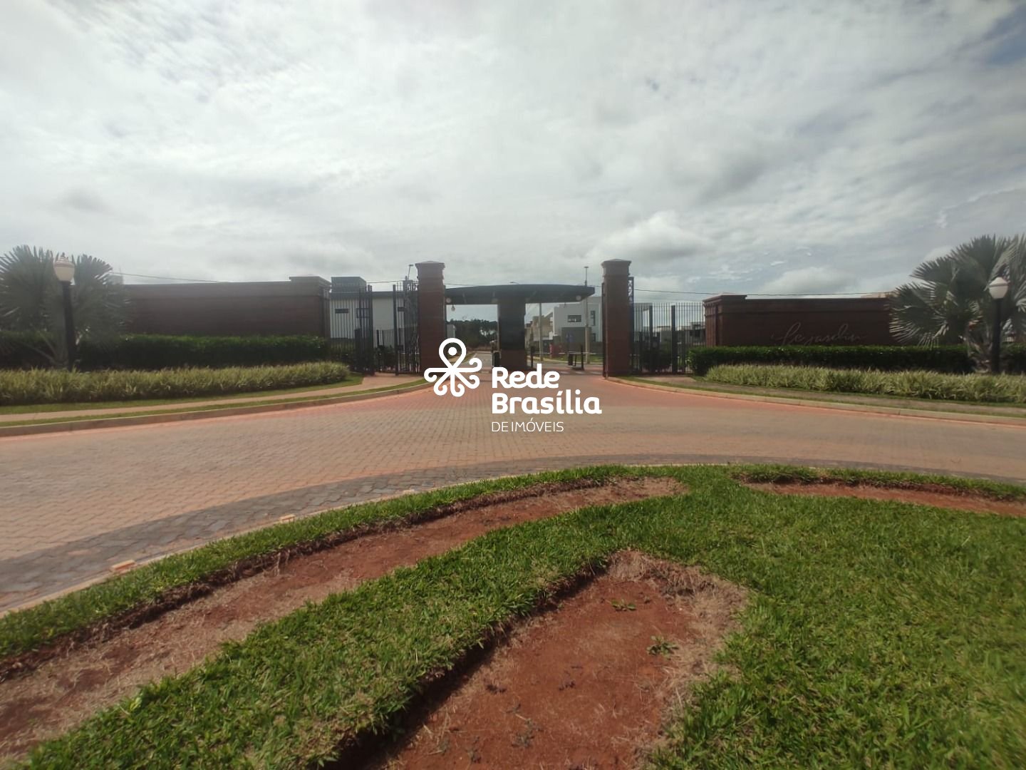 Imagem da propriedade UB1483 11