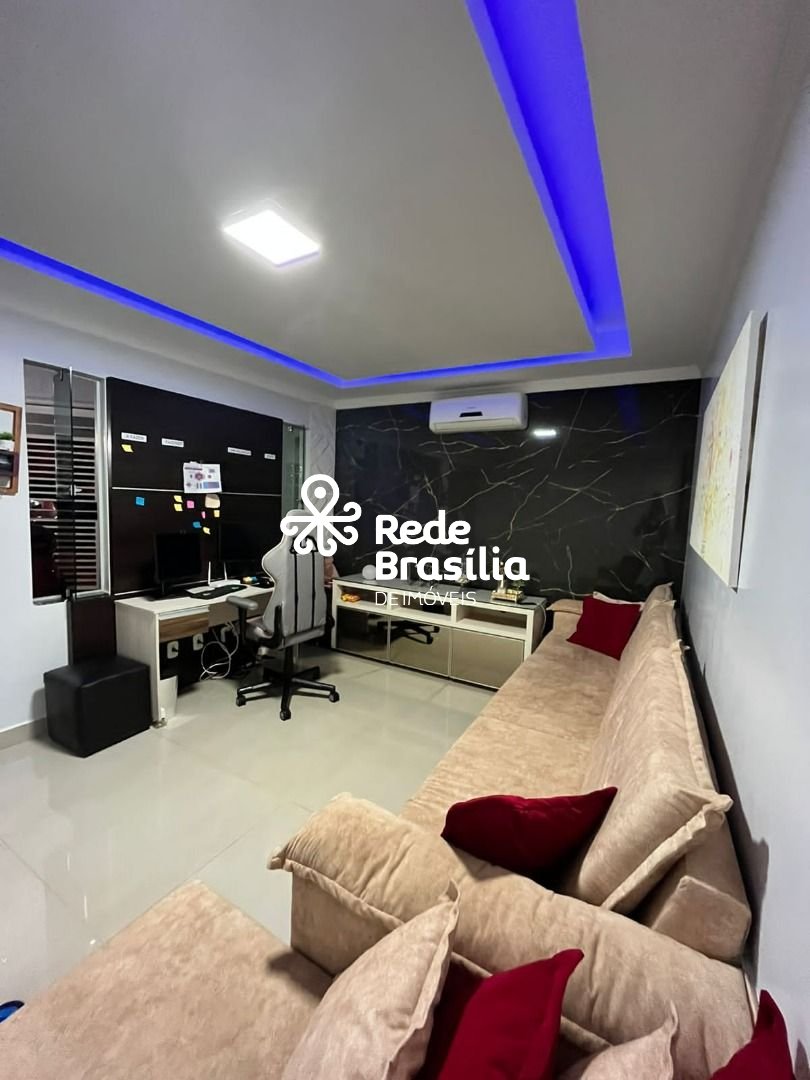 Imagem da propriedade UB575 1