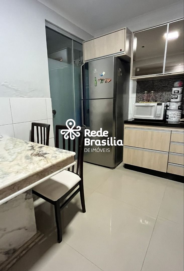Imagem da propriedade UB575 4