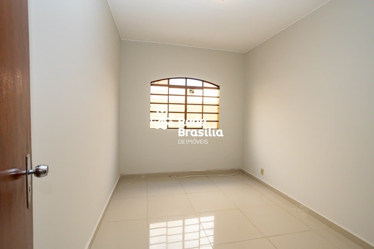 Imagem da propriedade UB1513 17