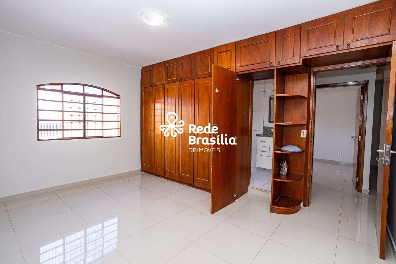Imagem da propriedade UB1513 27