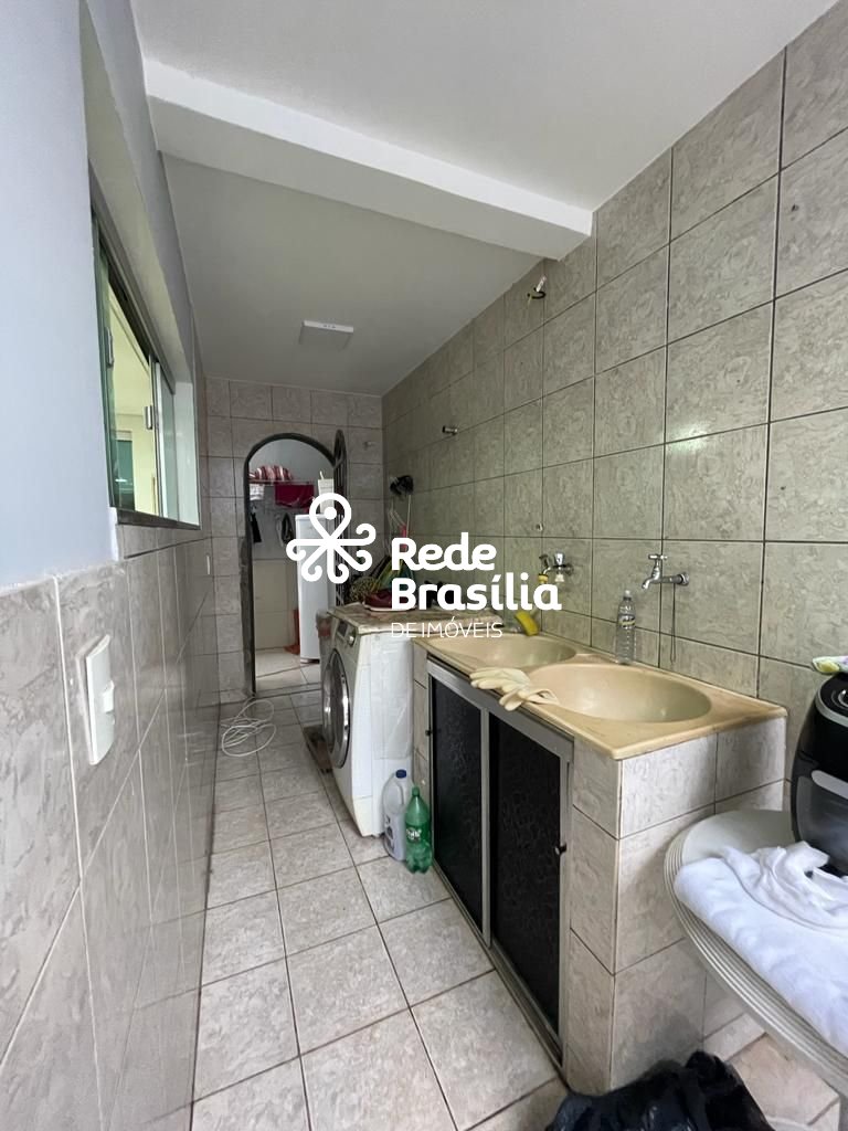 Imagem da propriedade UB770 4