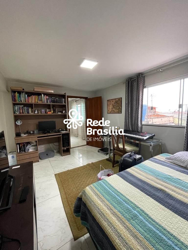 Imagem da propriedade UB770 14