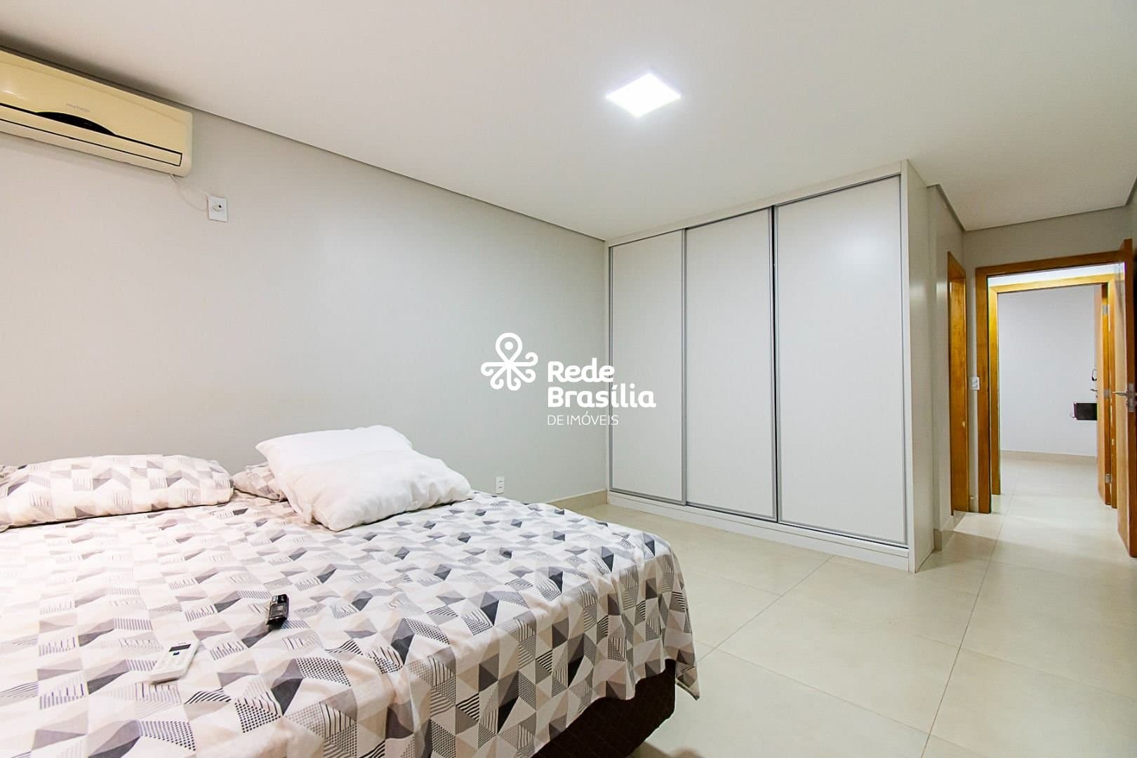 Imagem da propriedade UB911 50