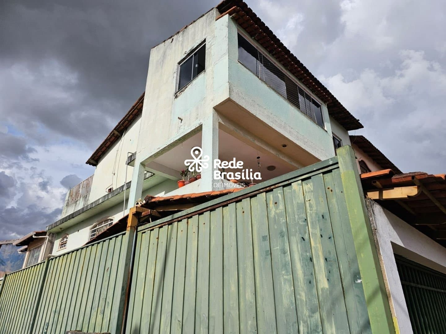 Imagem da propriedade UB996 38