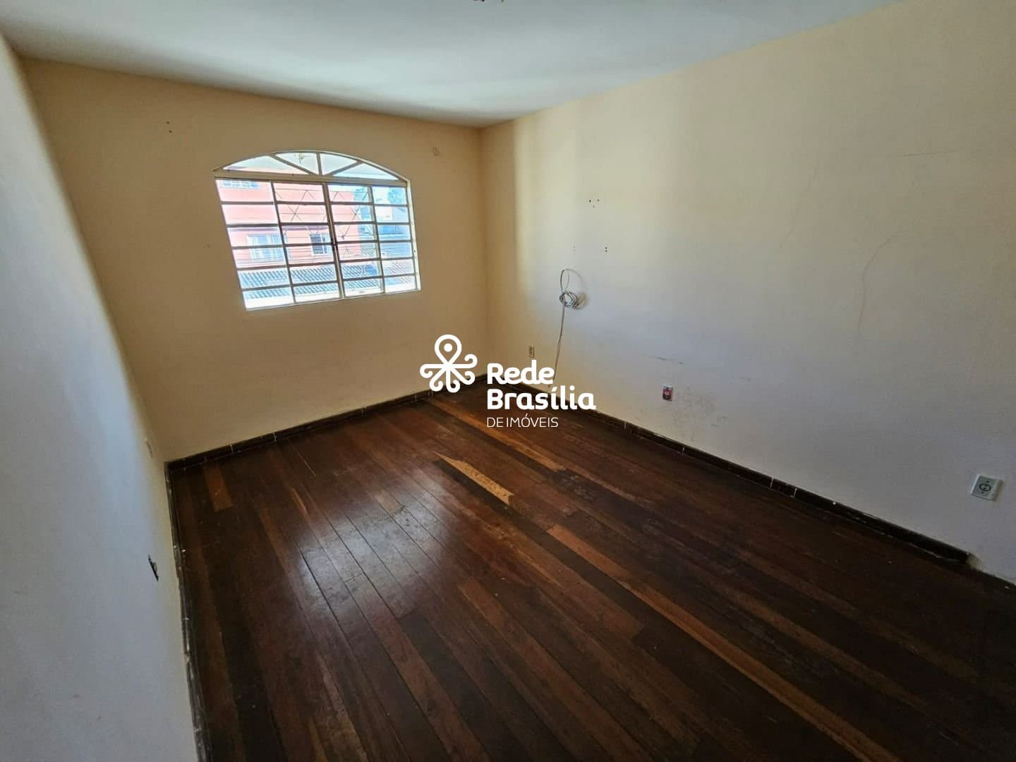 Imagem da propriedade UB996 47
