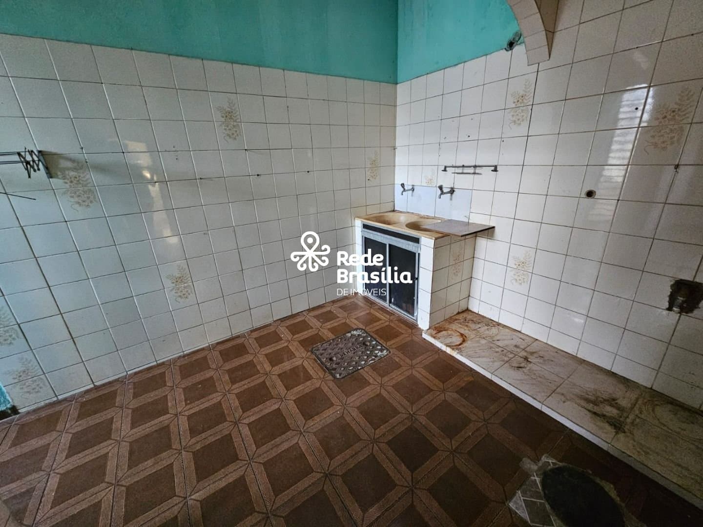 Imagem da propriedade UB996 62